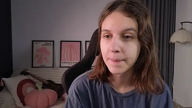 VanessaBayer2 online show from 01/11/26, 10:37