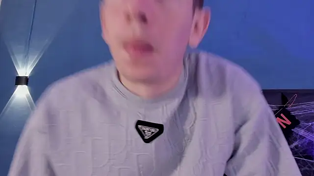 MikaelSlow online show from 10/30/25, 03:41