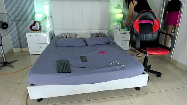 MarilynDavies online show from 02/13/25, 09:49