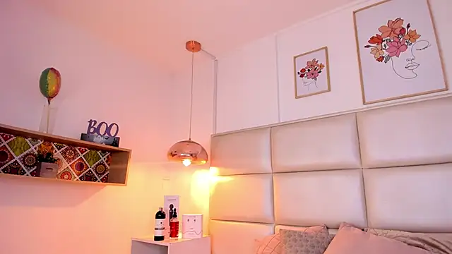 Aily Yozuko online show from 01/13/25, 04:07