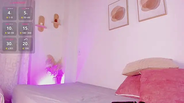 Snapshot of Mia_222 chatting on 11/09/25, 11:08 Mia 222 online show from 11/09/25, 11:08