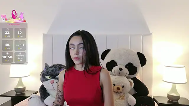 Snapshot of HannaClarrk_ chatting on 04/12/26, 10:04 HannaClarrk online show from 04/12/26, 10:04