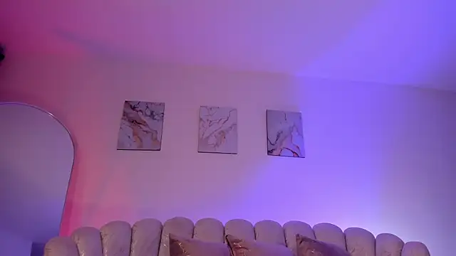 Snapshot of DonnaStonne chatting on 02/20/26, 06:26 DonnaStonne online show from 02/20/26, 06:26