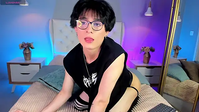 cherryy boy online show from 11/15/25, 08:38