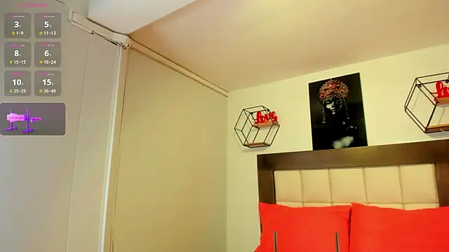 brithanyadams23 online show from 02/23/25, 02:18