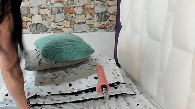 brithanyadams23 online show from 09/14/25, 02:22