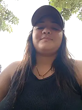 Liancy online show from 12/04/24, 05:44