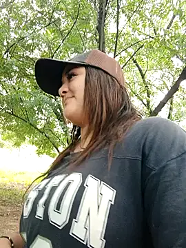 Liancy online show from 12/05/24, 08:22