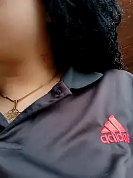 Liancy online show from 01/07/25, 07:38