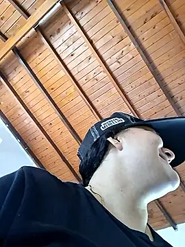 Liancy online show from 09/30/25, 08:36