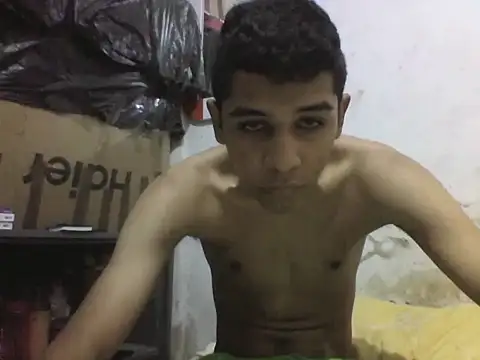 Leopardogonza online show from 05/17/26, 02:13