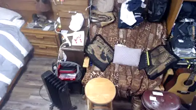 tongueispowerr6d9 online show from 01/09/25, 07:31