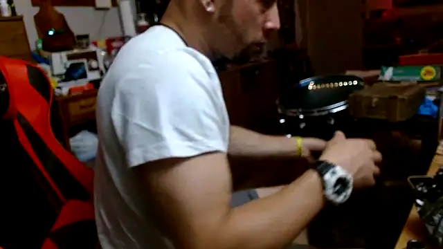 Snapshot of tongueispowerr6d9 chatting on 06/10/26, 06:56 tongueispowerr6d9 online show from 06/10/26, 06:56
