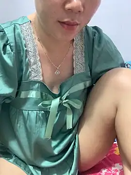 Baby-bigtits online show from 09/28/25, 12:32