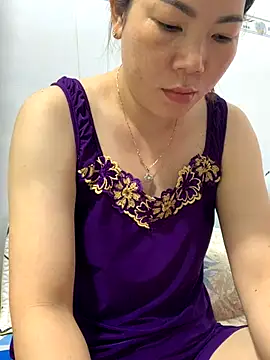 Baby-bigtits online show from 11/25/25, 11:49