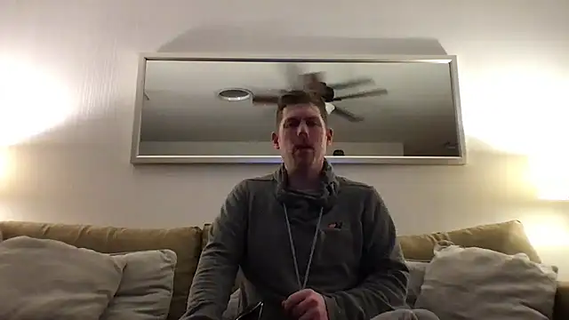 Snapshot of Rock_Pierce chatting on 02/13/25, 10:55 Rock Pierce online show from 02/13/25, 10:55