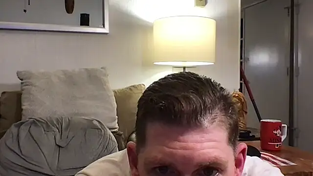 Snapshot of Rock_Pierce chatting on 10/22/25, 06:57 Rock Pierce online show from 10/22/25, 06:57