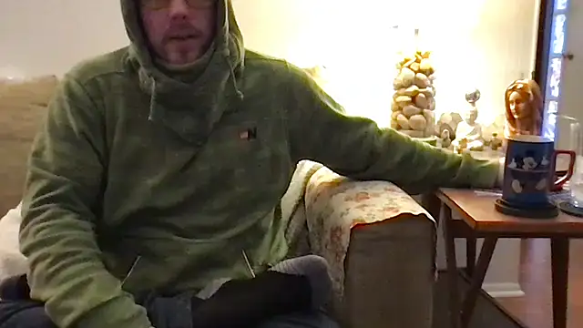 Snapshot of Rock_Pierce chatting on 11/13/25, 04:50 Rock Pierce online show from 11/13/25, 04:50