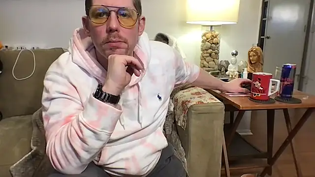 Snapshot of Rock_Pierce chatting on 11/18/25, 07:24 Rock Pierce online show from 11/18/25, 07:24