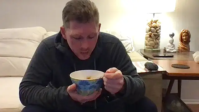 Snapshot of Rock_Pierce chatting on 01/08/26, 04:04 Rock Pierce online show from 01/08/26, 04:04