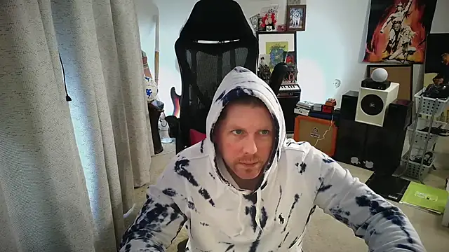 Snapshot of Rock_Pierce chatting on 03/14/26, 06:24 Rock Pierce online show from 03/14/26, 06:24