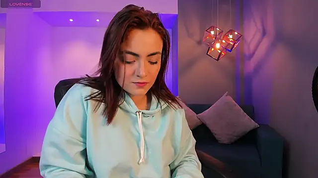 Snapshot of IsabellaaJoness chatting on 02/20/25, 12:15 IsabellaaJoness online show from 02/20/25, 12:15