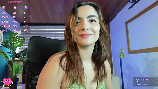 Snapshot of IsabellaaJoness chatting on 11/13/25, 11:42 IsabellaaJoness online show from 11/13/25, 11:42