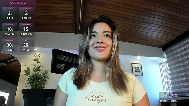 Snapshot of IsabellaaJoness chatting on 05/24/26, 01:16 IsabellaaJoness online show from 05/24/26, 01:16