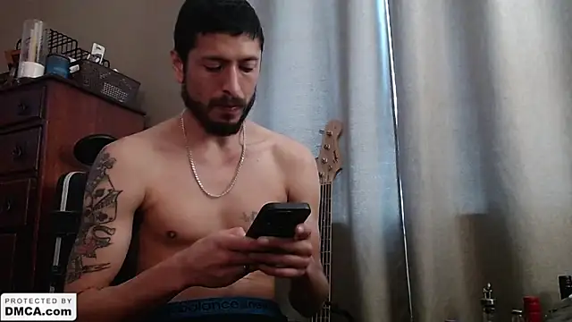 Snapshot of psil0cyb0rg chatting on 10/06/25, 10:18 psil0cyb0rg online show from 10/06/25, 10:18