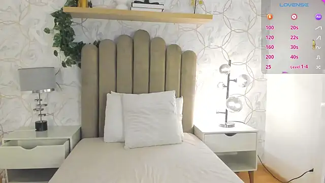 Roma  love online show from 12/16/24, 12:06