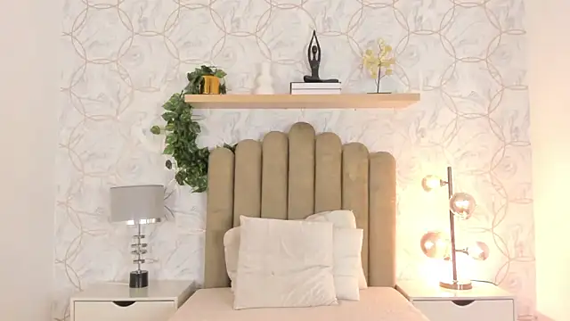 Roma  love online show from 01/13/25, 12:13