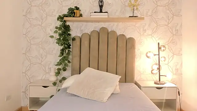 Roma  love online show from 02/27/25, 11:31