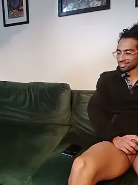 Redfloweer1 online show from 09/20/25, 04:41