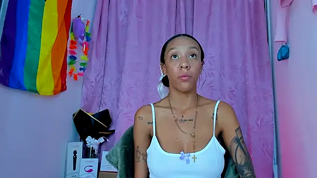 Laizasamantha2 online show from 03/22/25, 06:22