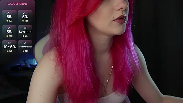 Snapshot of joyhannahh chatting on 11/11/25, 07:19 joyhannahh online show from 11/11/25, 07:19