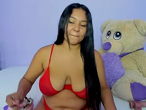 Snapshot of ariel_milk chatting on 01/14/25, 10:02 ariel milk online show from 01/14/25, 10:02