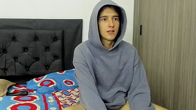 Snapshot of alex_connorr chatting on 01/04/25, 08:27 alex connorr online show from 01/04/25, 08:27