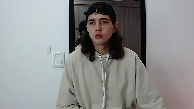 Snapshot of alex_connorr chatting on 02/09/25, 08:34 alex connorr online show from 02/09/25, 08:34