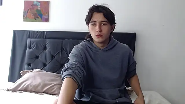 Snapshot of alex_connorr chatting on 03/06/25, 03:24 alex connorr online show from 03/06/25, 03:24