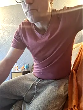 Snapshot of bibananaman chatting on 04/02/26, 07:17 bibananaman online show from 04/02/26, 07:17