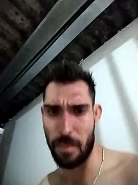 Snapshot of Richard9263 chatting on 10/25/25, 05:26 Richard9263 online show from 10/25/25, 05:26