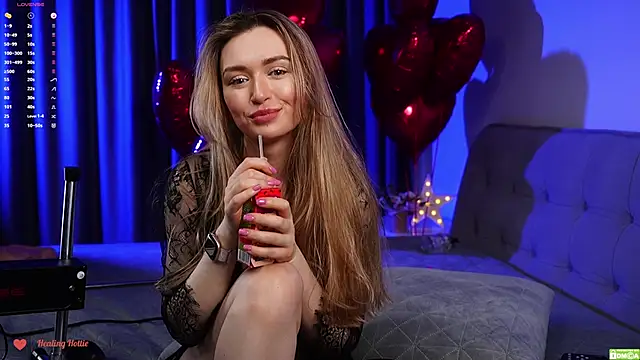 Snapshot of Healing_Hottie chatting on 02/17/25, 10:14 Healing Hottie online show from 02/17/25, 10:14