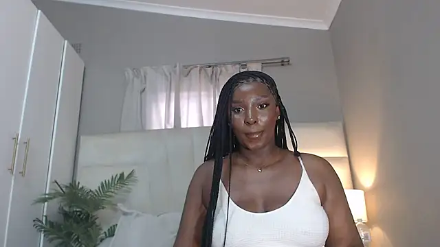 Snapshot of naughtyblackdolie chatting on 04/24/26, 09:12 naughtyblackdolie online show from 04/24/26, 09:12