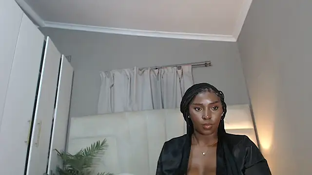 Snapshot of naughtyblackdolie chatting on 05/09/26, 05:29 naughtyblackdolie online show from 05/09/26, 05:29