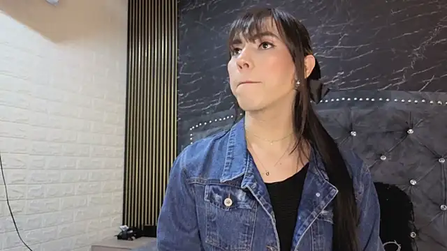 diosagolden online show from 11/27/25, 08:22