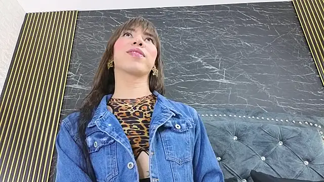 Snapshot of diosagolden chatting on 03/09/26, 08:24 diosagolden online show from 03/09/26, 08:24