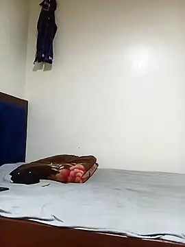 hot ebonys1 online show from 12/16/25, 09:20