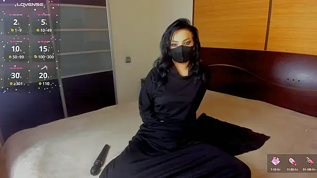 Snapshot of habibi_moon chatting on 02/24/25, 02:30 habibi moon online show from 02/24/25, 02:30