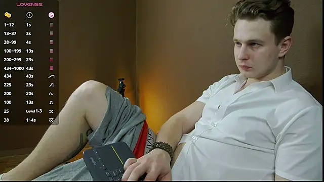 charlie smiley online show from 12/03/24, 05:31