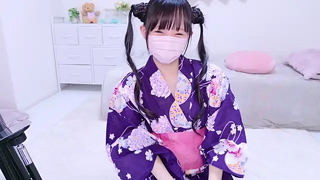 Snapshot of 86_haru chatting on 01/02/25, 02:57 86 haru online show from 01/02/25, 02:57